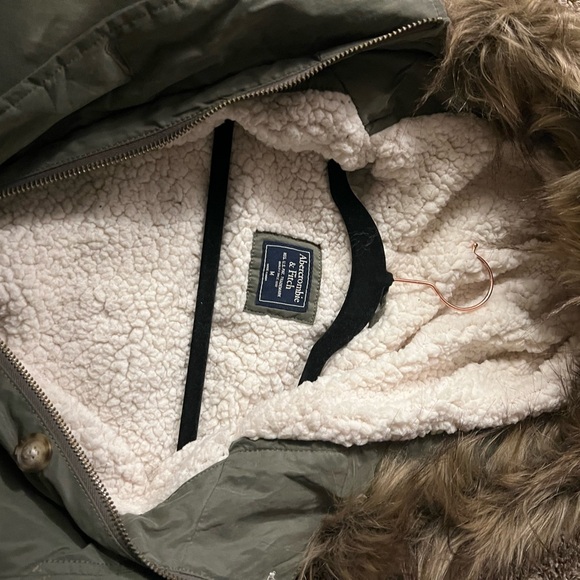 Abercrombie Parka with Faux Fur Hood - Picture 3 of 4